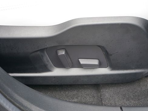 Used 2023 Fisker Ocean One image 26