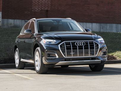 Certified 2023 Audi Q5 2.0T Premium w/ Convenience Package