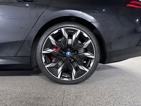 Used 2024 BMW i5 M60 w/ Premium Package AWD/4WD image 12