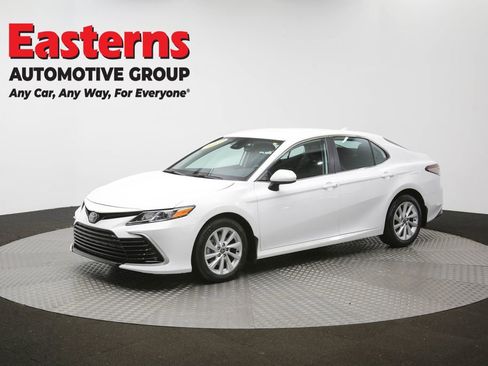 Used 2023 Toyota Camry LE image 56