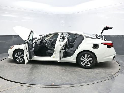 Used 2021 Nissan Altima 2.5 S image 35