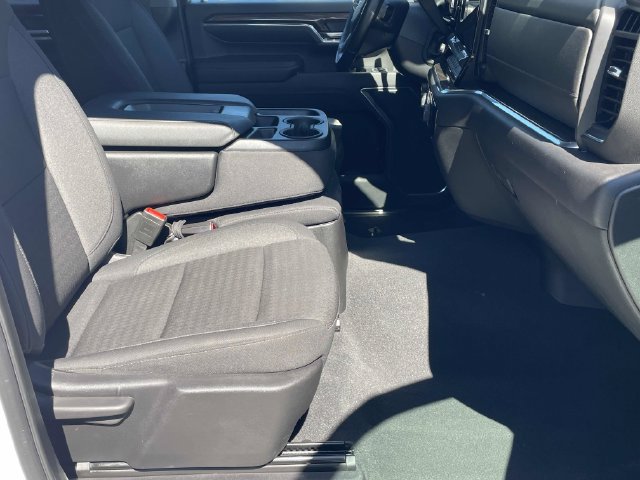 Certified 2024 Chevrolet Silverado 2500 LT AWD/4WD image 9