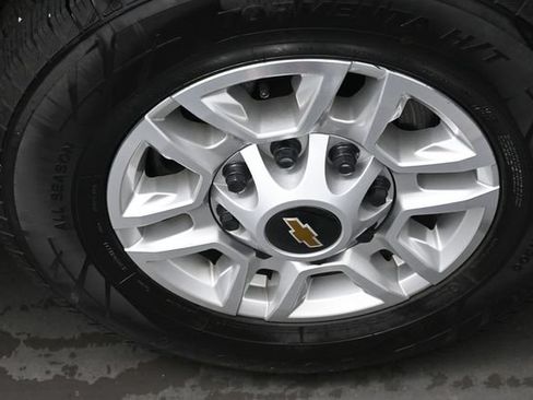 Used 2026 Chevrolet Silverado 2500 LT AWD/4WD image 29
