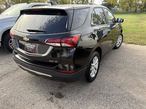 Used 2023 Chevrolet Equinox LT AWD/4WD image 3