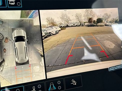 New 2026 GMC Acadia AT4 w/ Luxury Package image 25