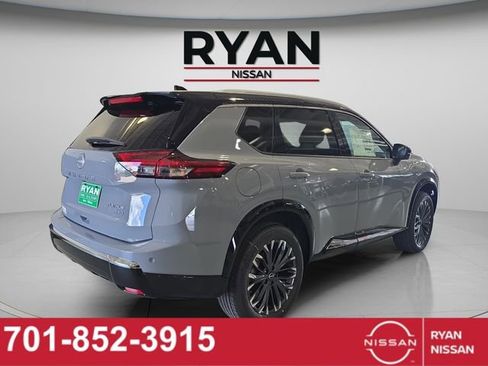New 2026 Nissan Rogue Platinum AWD/4WD image 17