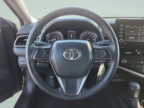Used 2024 Toyota Camry SE image 25