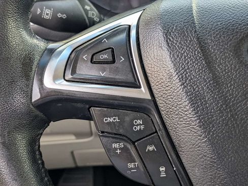 Used 2019 Ford Edge Titanium w/ Cold Weather Package FWD image 24