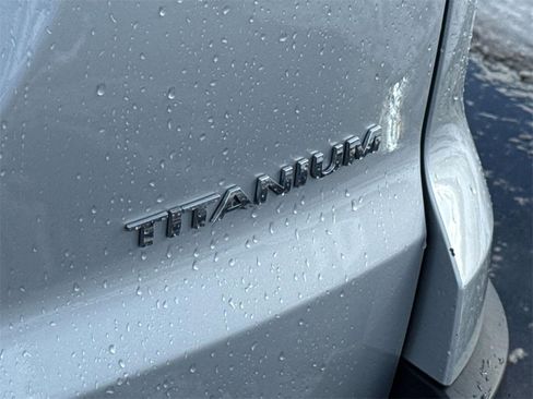 Used 2021 Ford EcoSport Titanium image 8