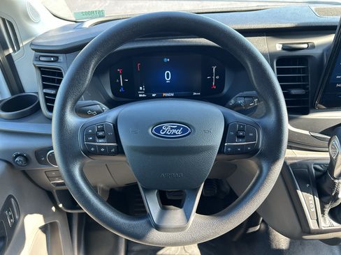 New 2026 Ford Transit 250 148 Medium Roof RWD image 24