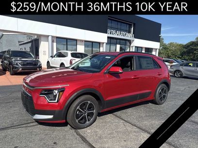 New 2025 Kia Niro EX