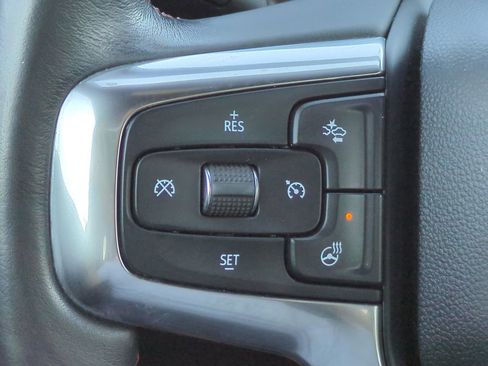 Used 2019 Chevrolet Blazer RS image 23