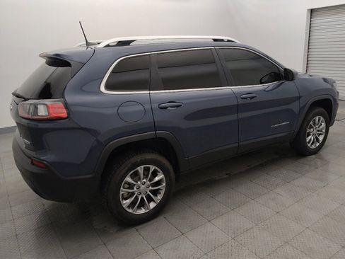 Used 2021 Jeep Cherokee Latitude Lux w/ Comfort/Convenience Group AWD/4WD image 10
