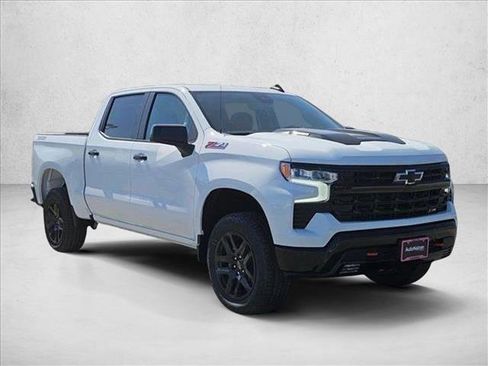 New 2025 Chevrolet Silverado 1500 LT Trail Boss image 3