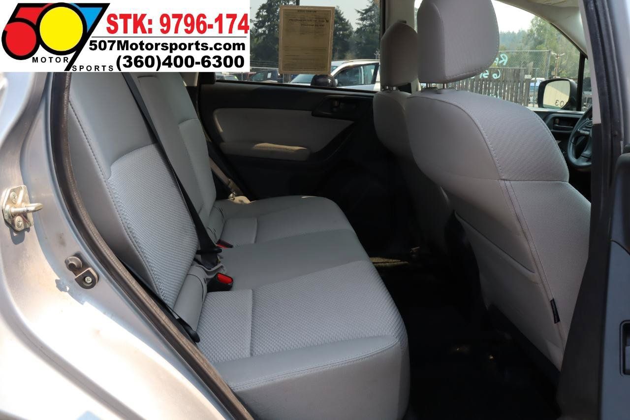 Used 2016 Subaru Forester 2.5i Premium AWD/4WD image 11
