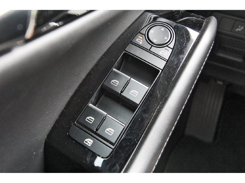 Certified 2023 MAZDA CX-30 AWD 2.5 S w/ Preferred Package image 22