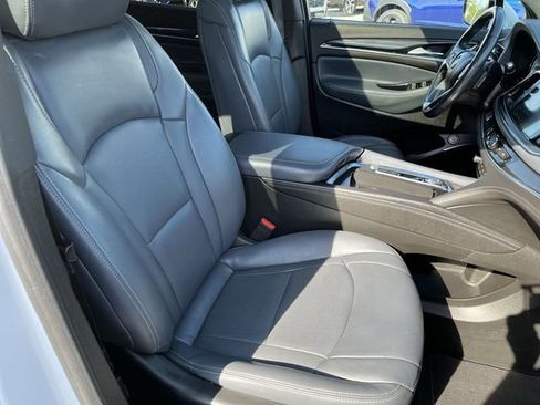 Used 2023 Buick Enclave Essence w/ Experience Buick Package AWD/4WD image 29