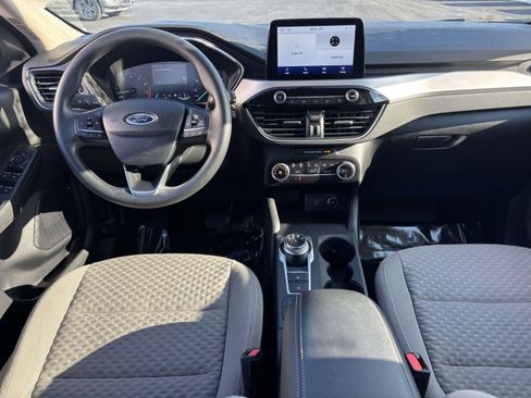 Certified 2020 Ford Escape SE image 30