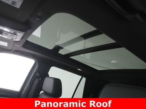 Used 2024 GMC Yukon Denali AWD/4WD image 19