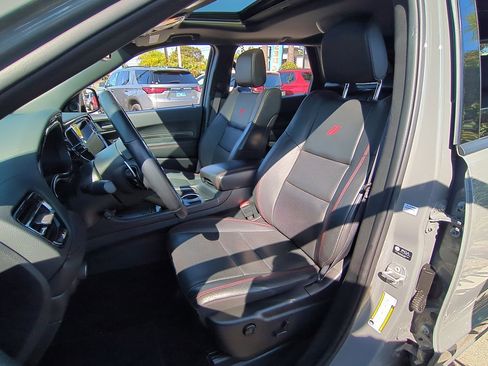 Used 2025 Dodge Durango GT image 20