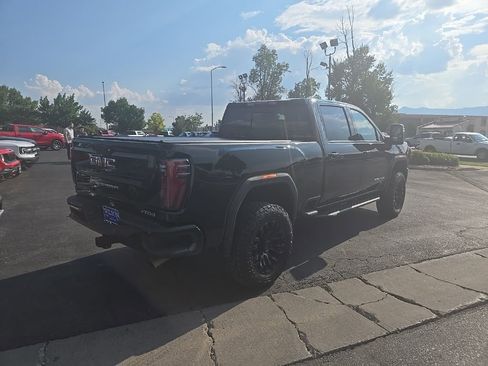 Used 2024 GMC Sierra 2500 AT4 w/ AT4 Preferred Package image 5