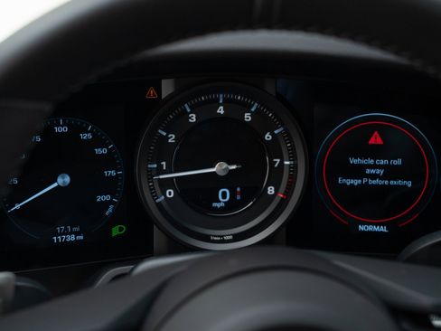 Certified 2024 Porsche 911 Carrera S image 23