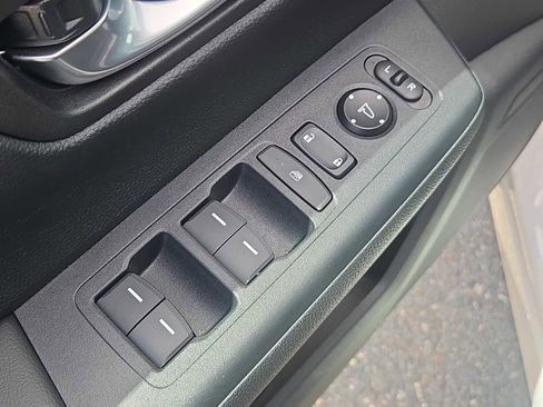 Used 2025 Honda CR-V Sport-L image 12