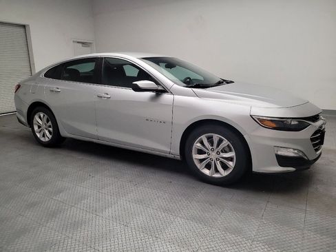 Used 2022 Chevrolet Malibu LT FWD image 11