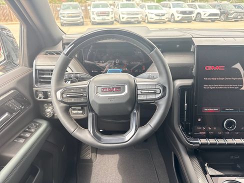 New 2026 GMC Yukon XL AT4 AWD/4WD image 29
