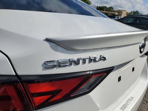 Certified 2023 Nissan Sentra SR w/ SR Premium Package FWD image 14