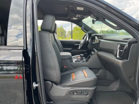Used 2026 GMC Sierra 1500 AT4 w/ AT4 Premium Package AWD/4WD image 47