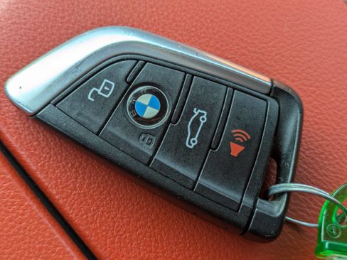 Used 2020 BMW Z4 sDrive30i w/ M Sport Package RWD image 18