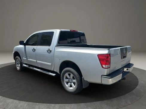 Used 2011 Nissan Titan SV w/ Tow Pkg AWD/4WD image 3