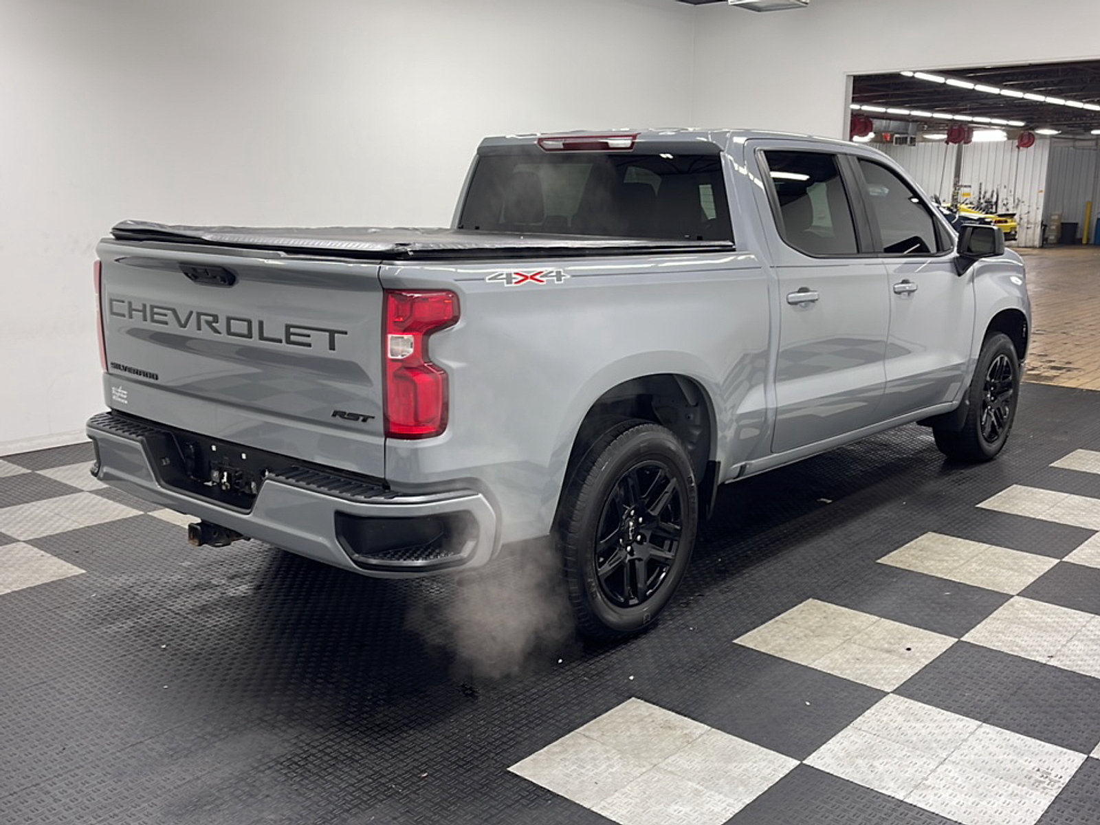Used 2024 Chevrolet Silverado 1500 RST w/ LPO, Dark Essentials Package AWD/4WD image 19