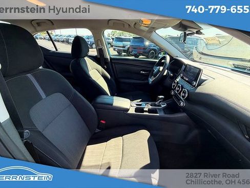 Used 2024 Nissan Sentra SV FWD image 26