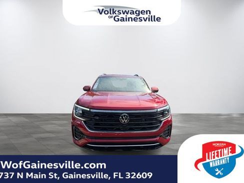 Certified 2024 Volkswagen Atlas SEL Premium R-Line AWD/4WD image 2
