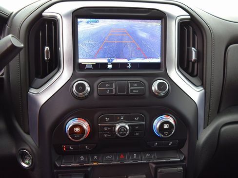 Used 2019 GMC Sierra 1500 SLT image 24