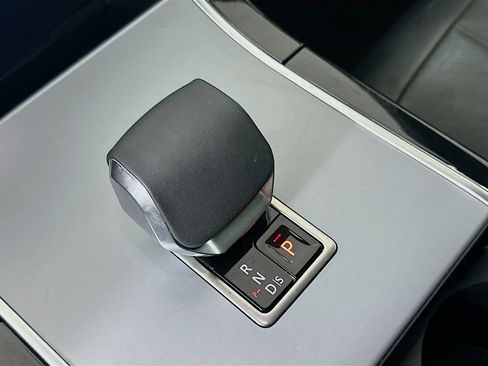 Used 2024 Land Rover Range Rover Evoque S AWD/4WD image 25