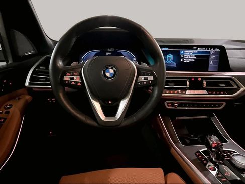 Used 2023 BMW X5 xDrive45e w/ Executive Package AWD/4WD image 5