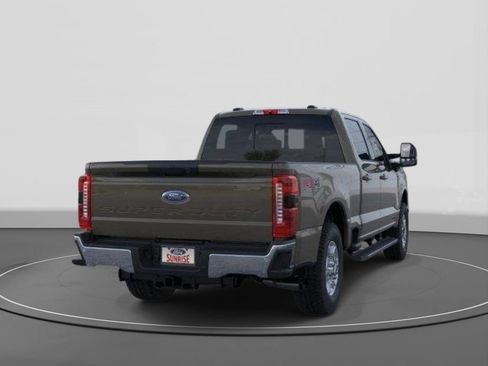 New 2026 Ford F250 XLT w/ XLT Premium Package AWD/4WD image 8