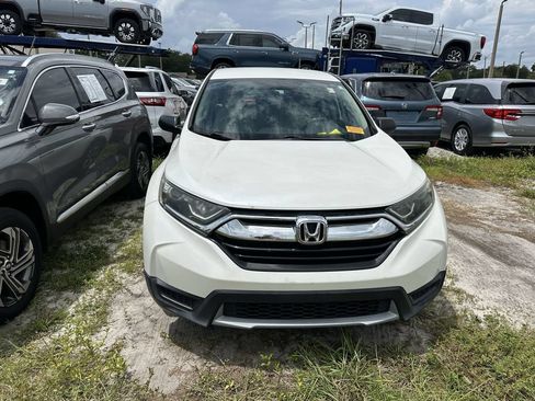 Used 2018 Honda CR-V LX image 4