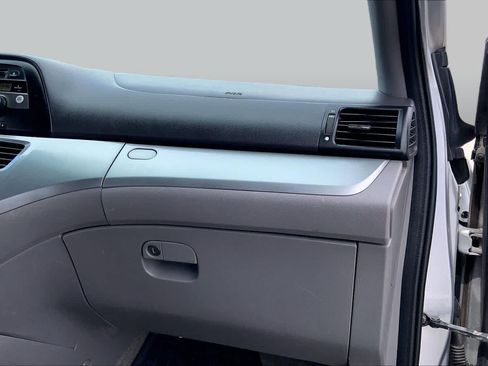 Used 2010 Honda Odyssey EX image 17