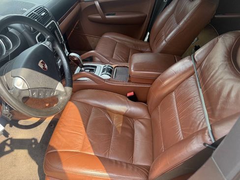 Used 2008 Porsche Cayenne S AWD/4WD image 10