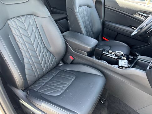 New 2025 Kia Sportage X-Line Prestige AWD/4WD image 8