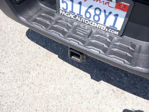 Used 2016 Toyota Tacoma TRD Sport image 45