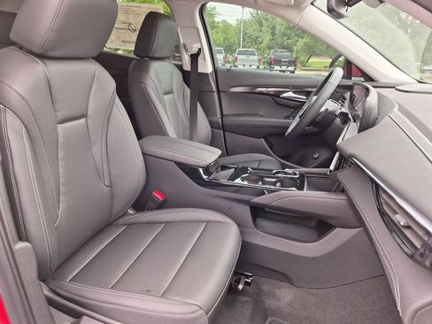 New 2026 Buick Envision Preferred AWD/4WD image 35