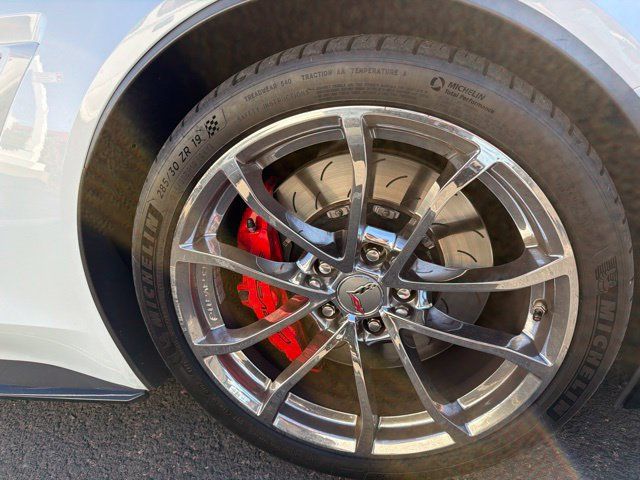 Used 2019 Chevrolet Corvette Grand Sport RWD image 2