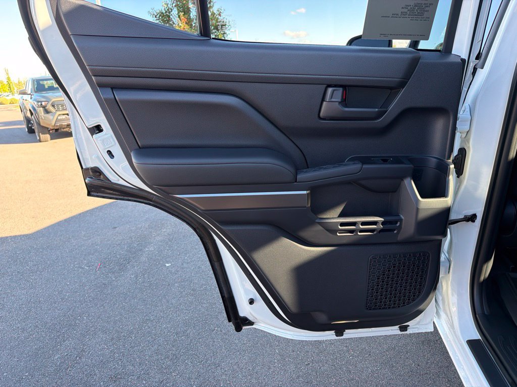 Used 2026 Toyota 4Runner SR5 AWD/4WD image 19