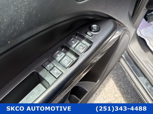 Used 2022 GMC Canyon Elevation w/ Elevation Premium Package RWD image 21