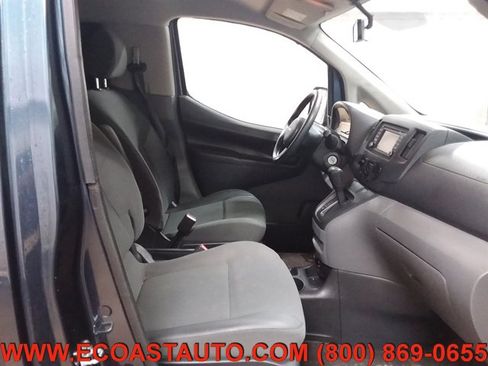 Used 2017 Chevrolet City Express LT w/ Technology Package image 11